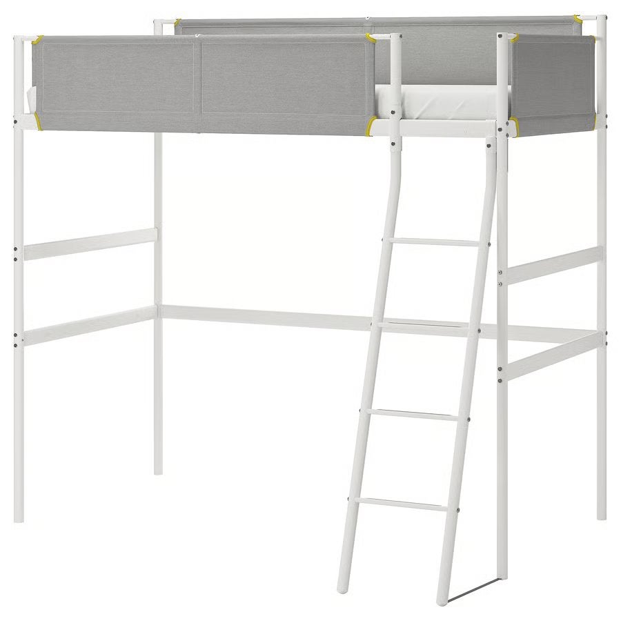 Vitval bed met bureautje en bureaustoel en matras, Enlèvement, Comme neuf