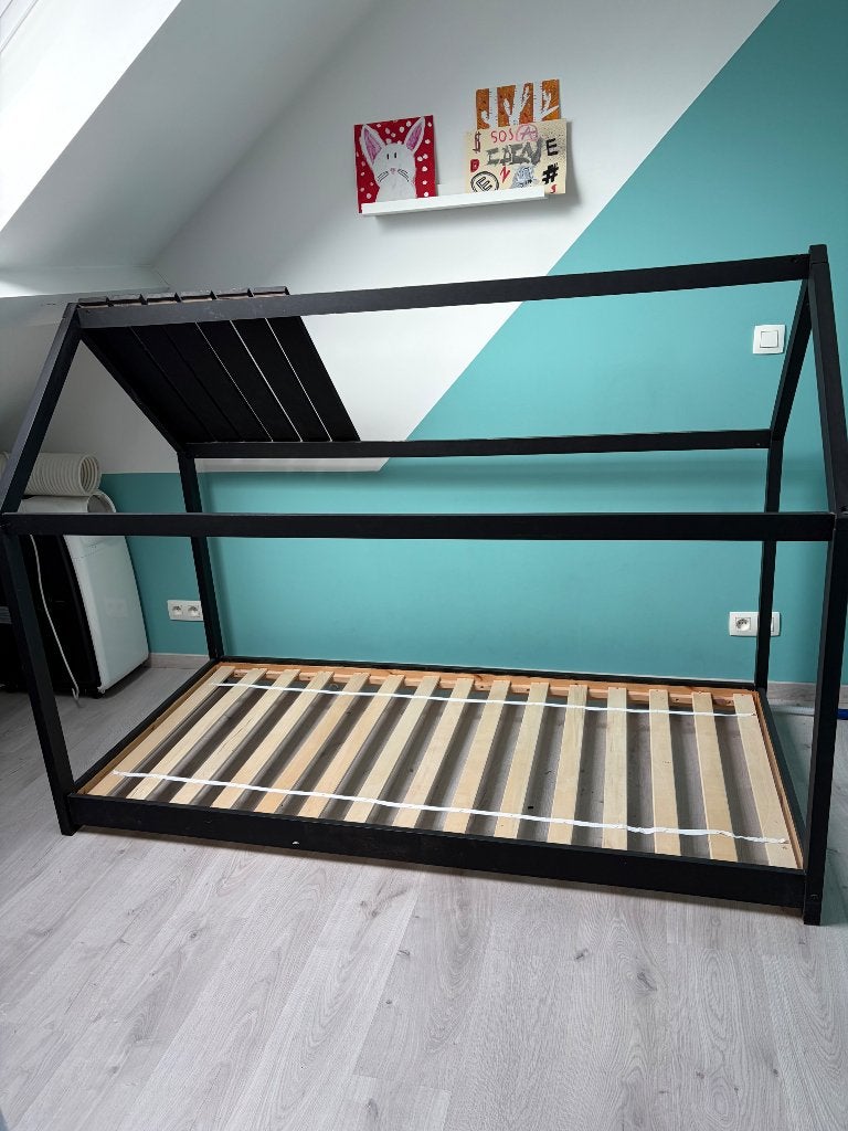 Lit enfant cabane, 85 à 100 cm, Sommier à lattes, Enlèvement, 180 cm ou plus