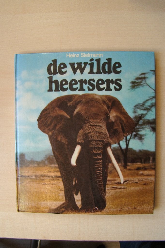 Esso VOLLEDIG ingeplakt stickerboek - wilde heersers  dieren, Ophalen of Verzenden, Zo goed als nieuw, Heinz Sielmann, Prentenboek