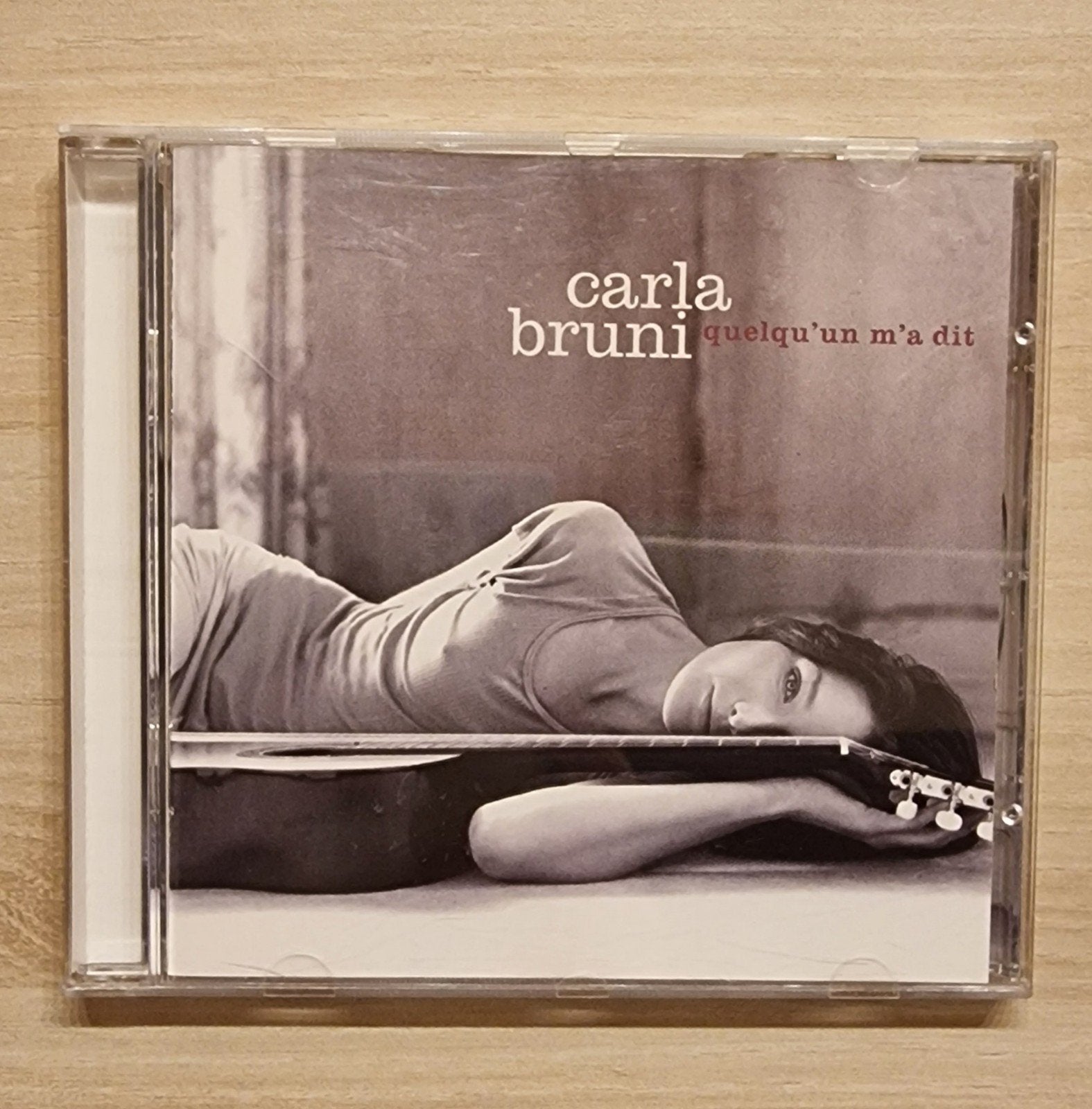 CARLA BRUNI quelqu'un m'a dit, Ophalen of Verzenden