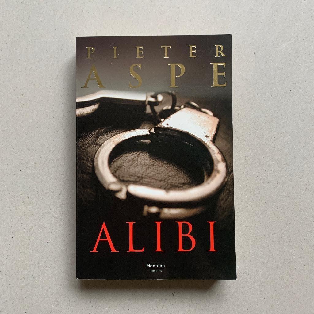Pieter Aspe "Alibi" (2006) BOEK, Livres, Thrillers, Comme neuf, Belgique, Enlèvement ou Envoi
