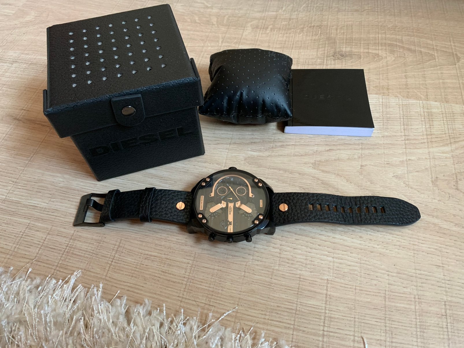 Montre Diesel Mr. Daddy 2.0 (DZ7350) pour homme, Enlèvement ou Envoi, Comme neuf, Autres matériaux, Montre-bracelet