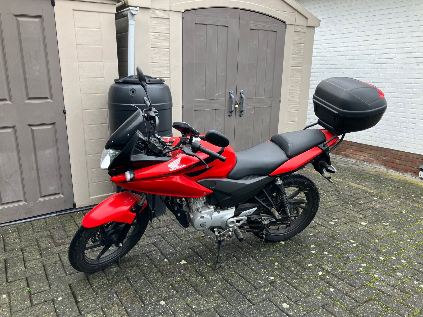 Honda cbf 125, Motos, Particulier, 2 cylindres