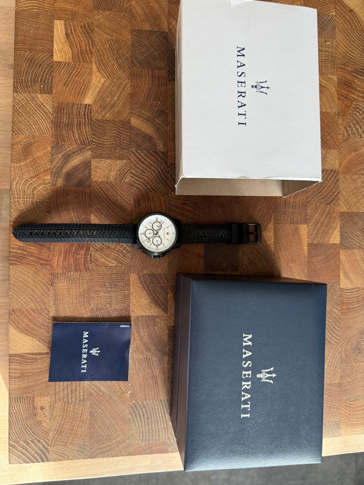 Montre Maserati Successo original, Handtassen en Accessoires, Horloges | Heren, Ophalen, Zo goed als nieuw, Polshorloge, Overige merken