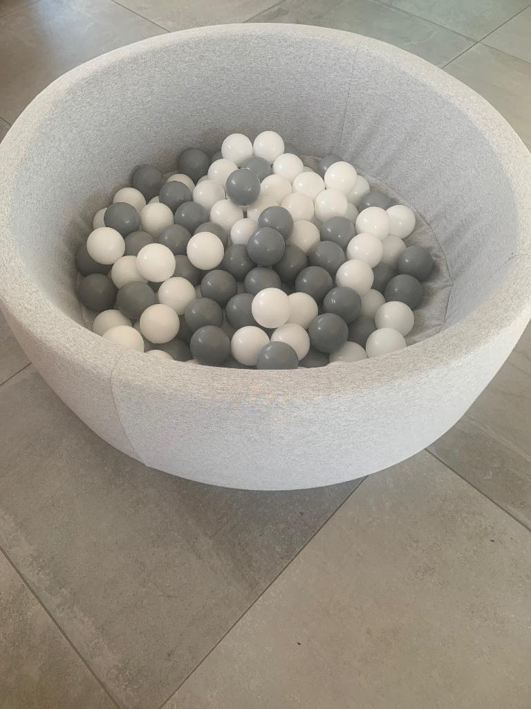 Piscine à boules, Enlèvement, Comme neuf, Garçon ou Fille