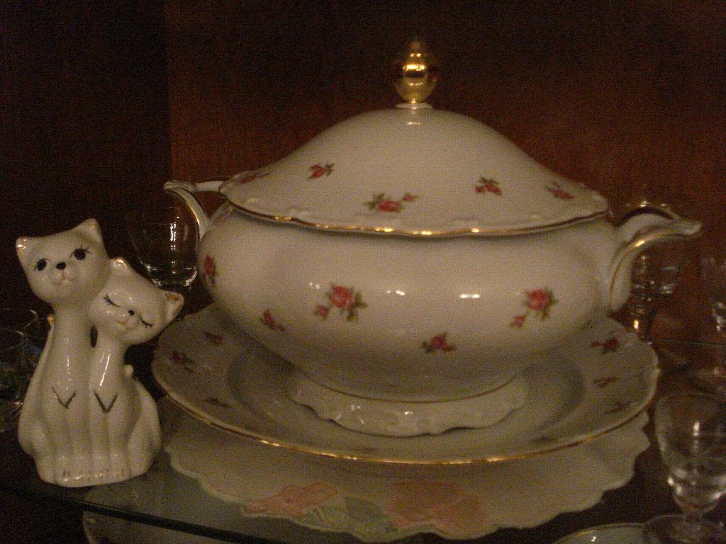 Bareuther Bavaria eetservies- bloemmotief- 12 personen, Ophalen