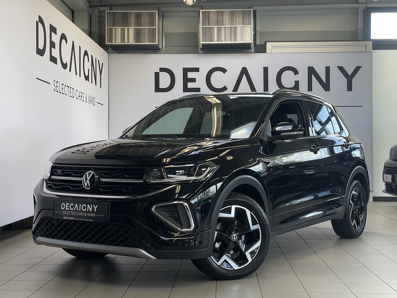 Volkswagen T-Cross 1.0 TSI R-Line DSG *Camera*Carplay, Auto's, T-Cross, Zwart, Bedrijf, 5 zetels