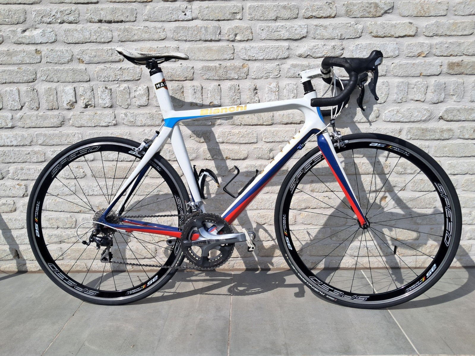Bianchi aero koersfiets, Ophalen