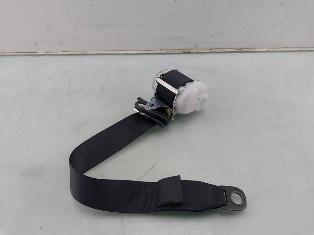 CEINTURE DE SECURITE ARRIERE GAUCHE Toyota RAV4 (A4), Autos : Pièces & Accessoires, Habitacle & Garnissage, Toyota, Utilisé