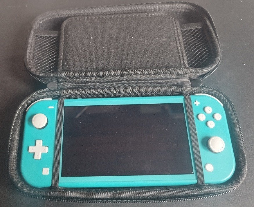 Nintendo Switch Lite verte avec étui et chargeur, Enlèvement ou Envoi, Autres couleurs, Comme neuf