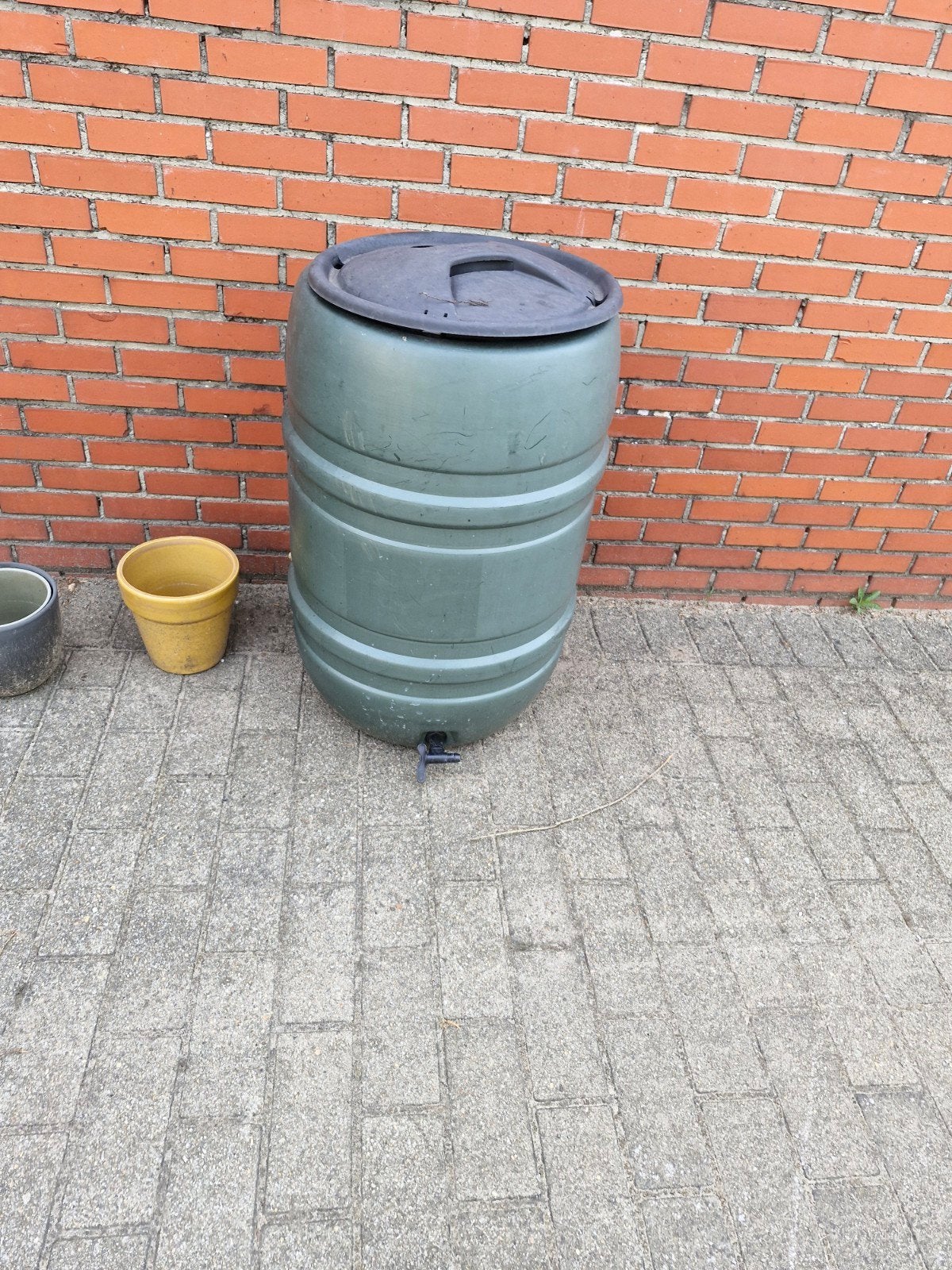 Regenton met kraan, Tuin en Terras, Ophalen, Gebruikt, Kunststof, Met kraantje