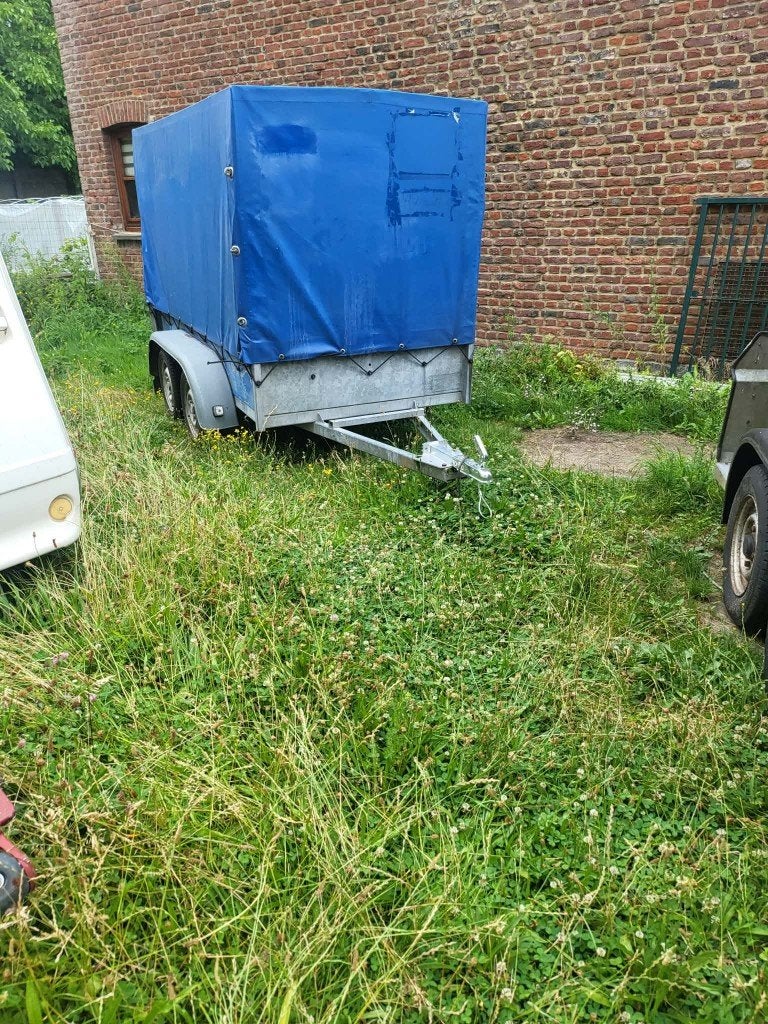aanhangwagen dubbelassig dekzeil + draadomheining, Auto diversen, Aanhangers en Bagagewagens, Ophalen, Zo goed als nieuw