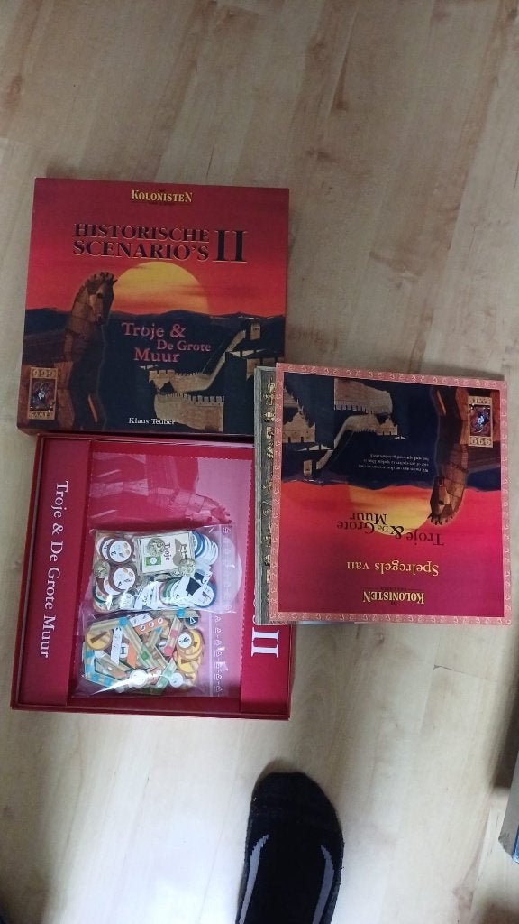 bordspel 999 games Catan Historische Scenario II, Hobby en Vrije tijd, Gezelschapsspellen | Bordspellen, Een of twee spelers, Ophalen of Verzenden