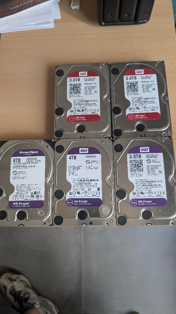 Disques Durs Western Digital (WD Red / WD Purple), Computers en Software, Harde schijven, Intern, Gebruikt, Server, HDD