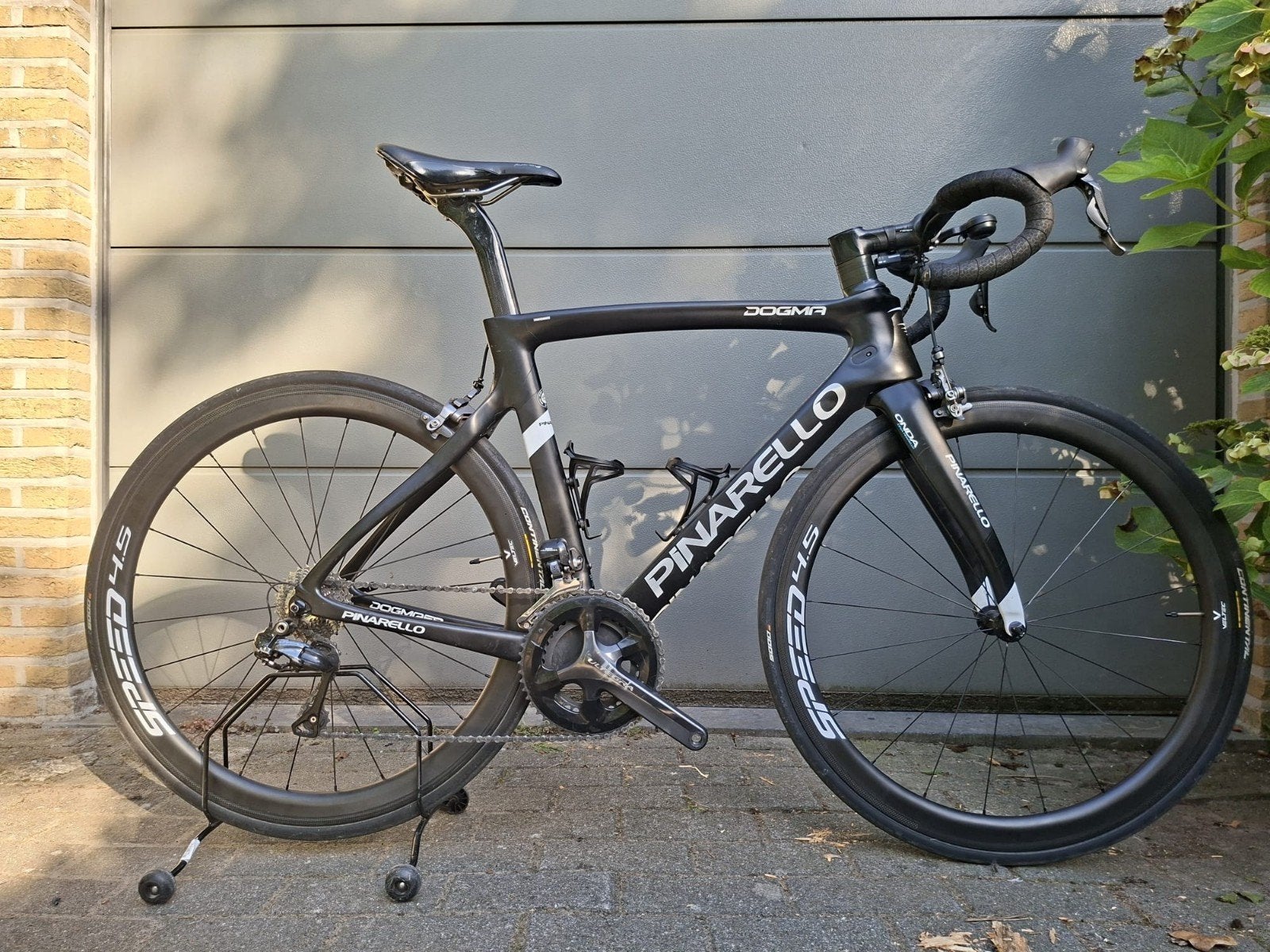 Pinarello Dogma F8 Di2, Ophalen, Carbon, Velgrem, Zo goed als nieuw