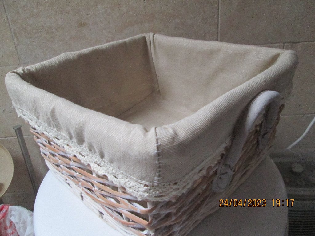 Panier - Corbeille de rangement en vannerie, Textile, Rond, Tressé, Comme neuf