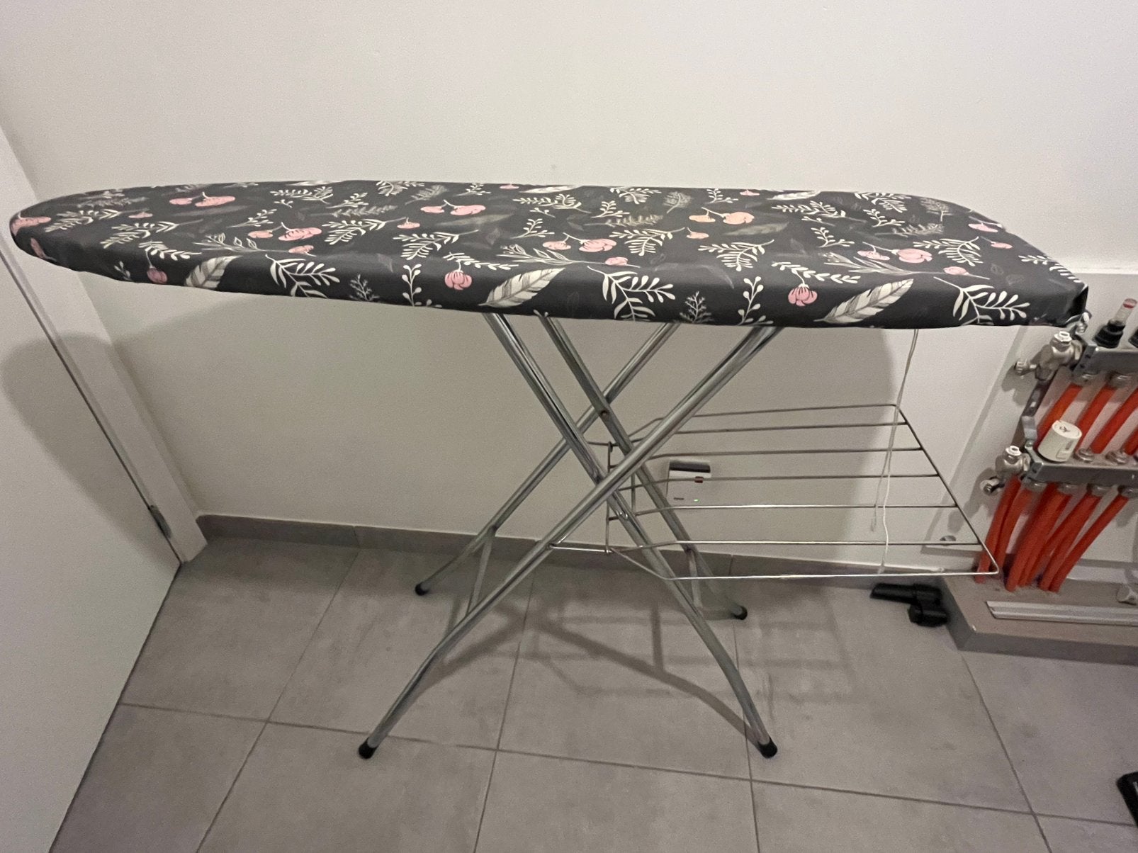 Strijkplank, Elektronische apparatuur, Strijkijzers en Strijkplanken, Ophalen, Gebruikt