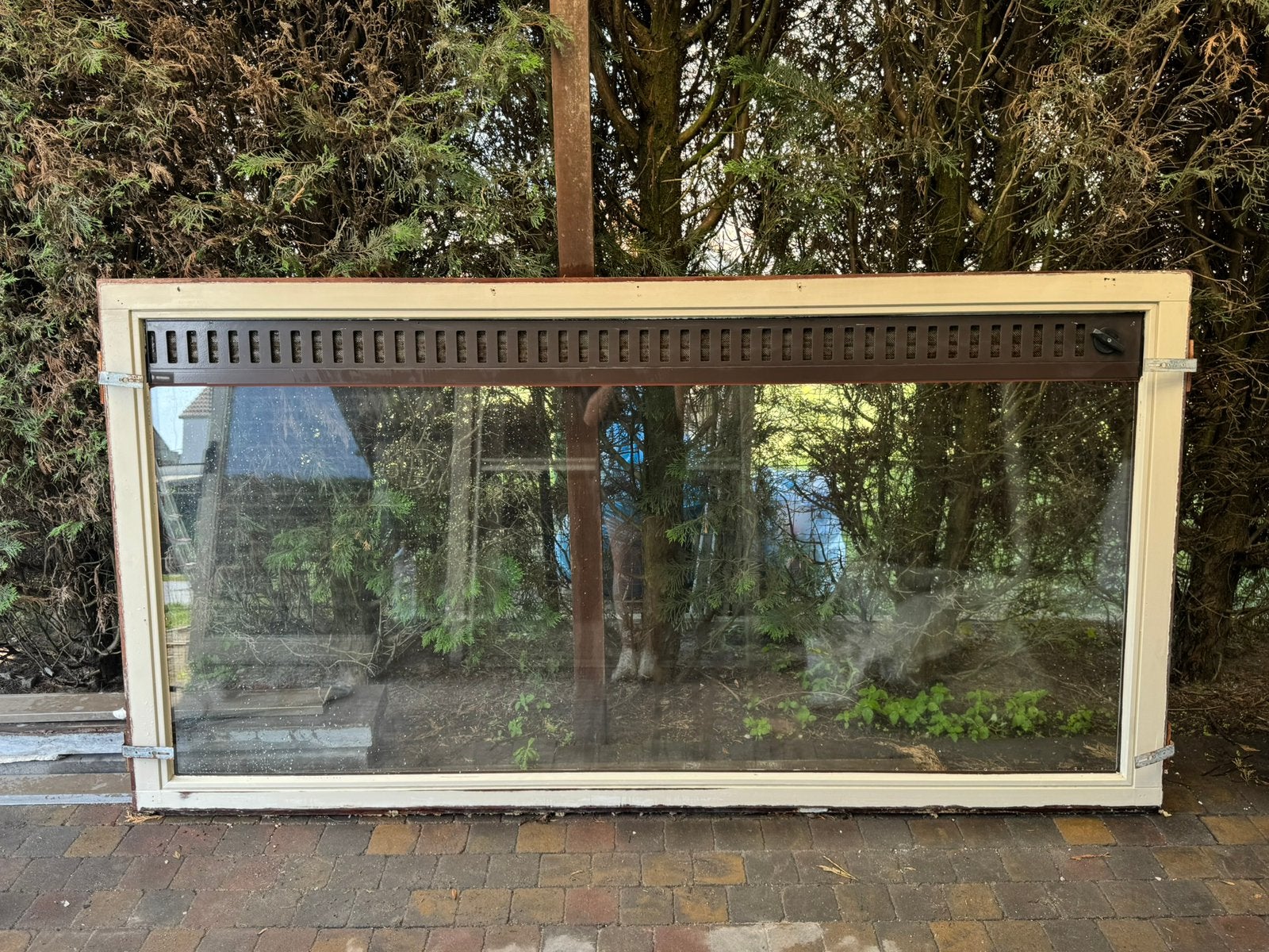 Houten raam met ventilatierooster, 75 à 150 cm, Enlèvement, Utilisé, Vitre comprise