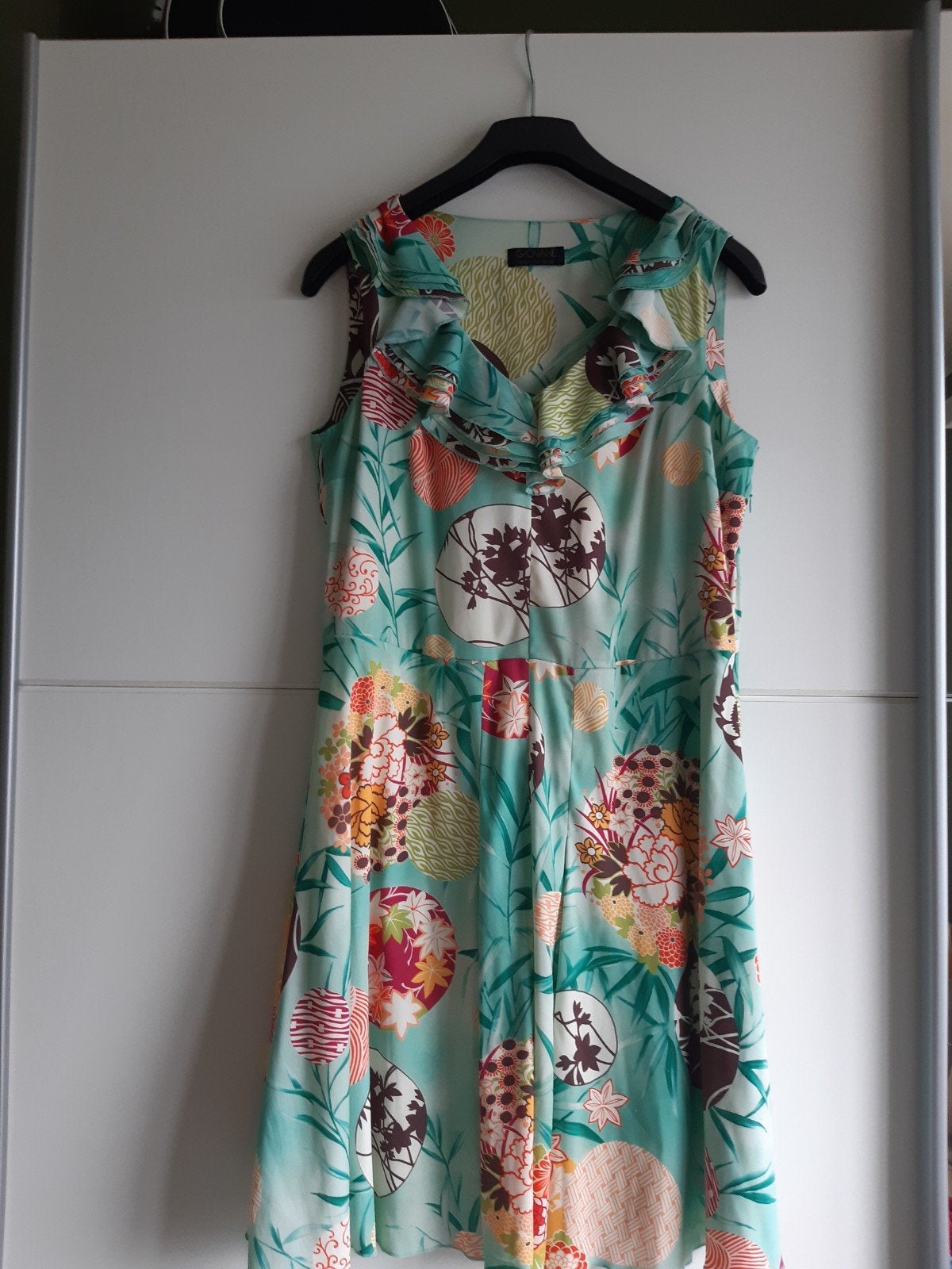 Jurk maat 42(L past ook, Kleding | Dames, Giovane, Ophalen of Verzenden, Maat 42/44 (L)
