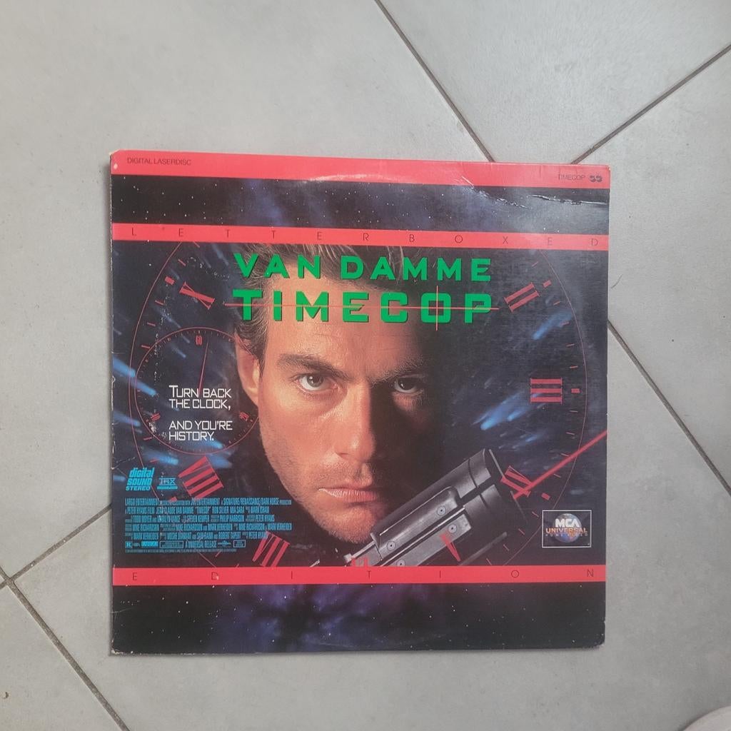 Disque laser Timecop, Envoi