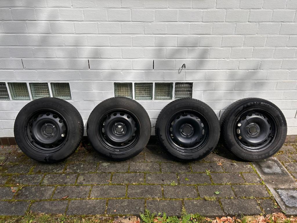 Winterbanden van Michelin, Auto-onderdelen, Banden en Velgen, Ophalen, 15 inch, Winterbanden, Band(en)