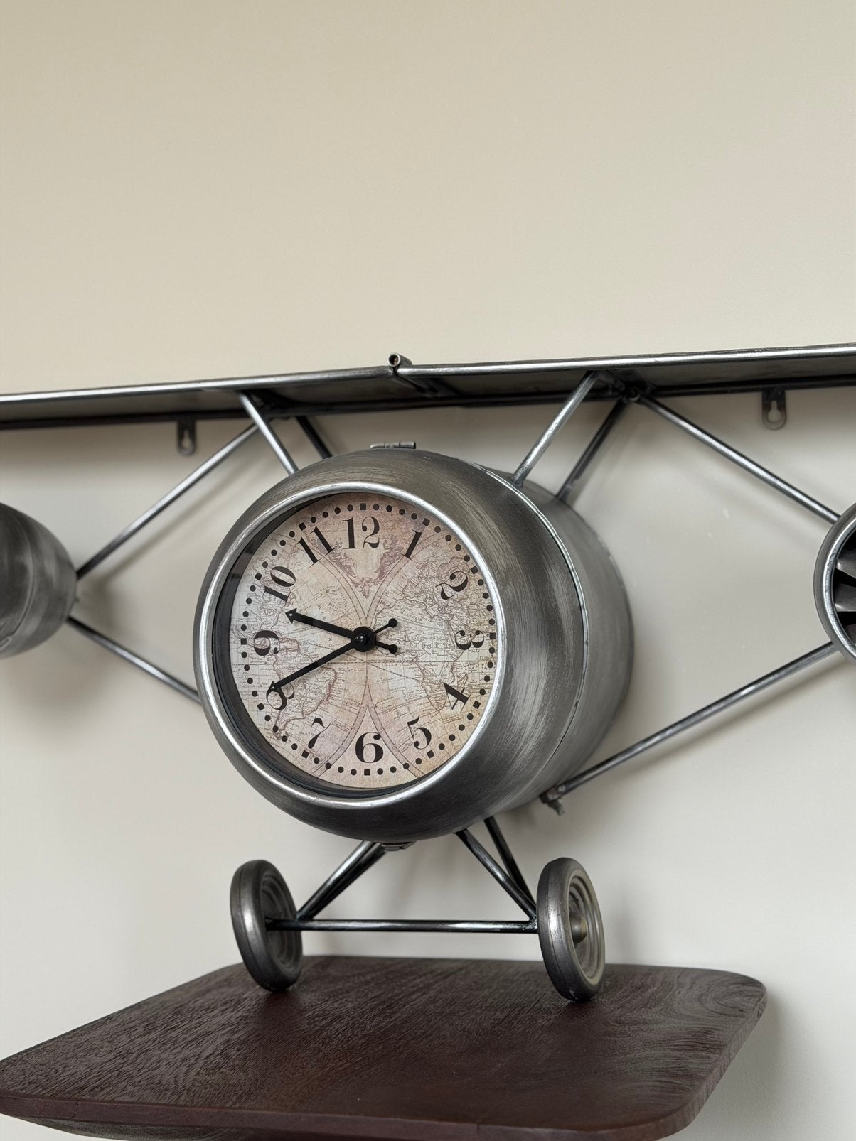 RETRO vliegtuig klok, Huis en Inrichting, Woonaccessoires | Klokken, Ophalen, Zo goed als nieuw
