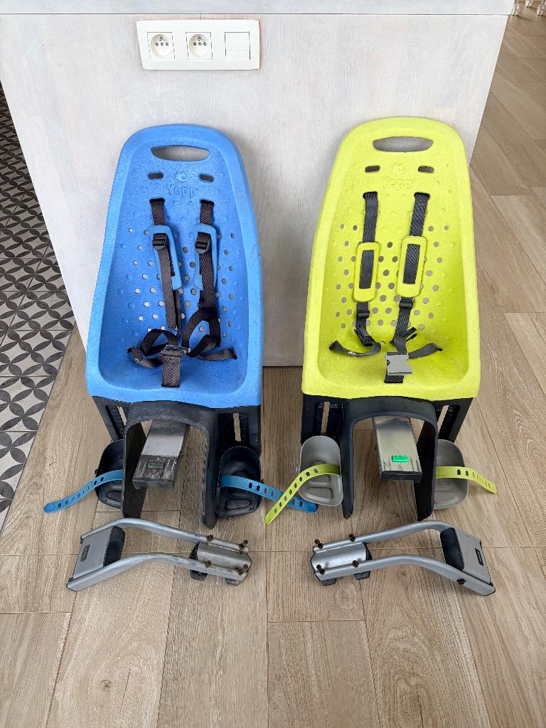 Thule Fietsstoel Yepp Maxi blauw en groen, Yepp (Thule), Repose-pieds, Comme neuf, Enlèvement