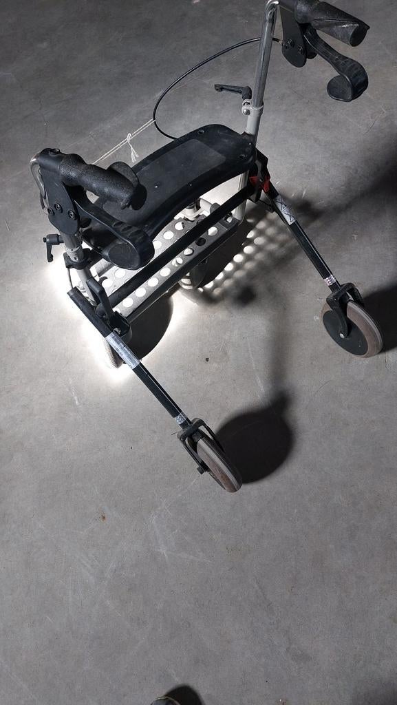 Rollator, Diversen, Rolstoelen, Ophalen