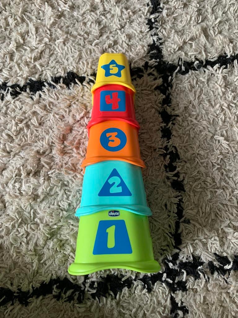 Chicco stapeltoren, Ophalen of Verzenden, Zo goed als nieuw, Overige typen
