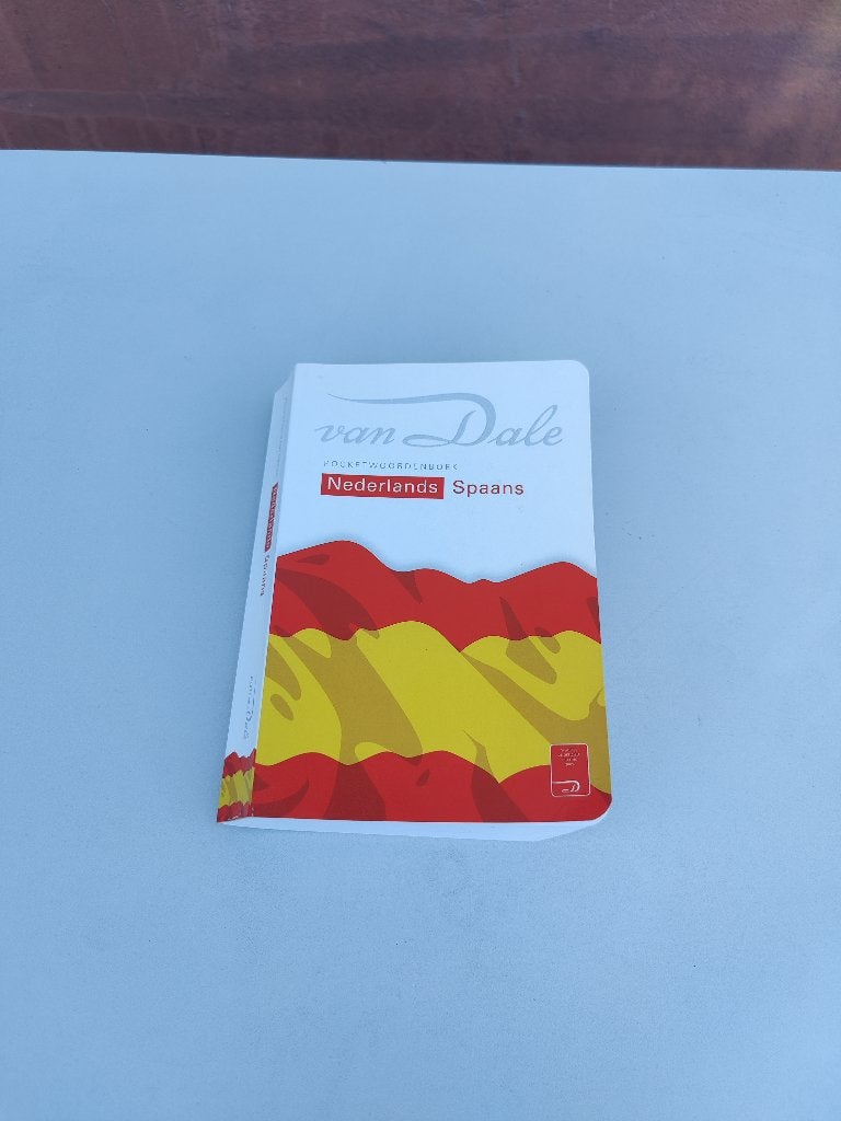 woordenboek Nederlands-Spaans, Livres, Dictionnaires, Enlèvement ou Envoi, Comme neuf, Van Dale, Néerlandais