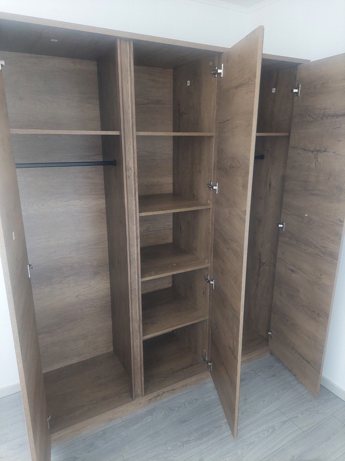 armoire, Enlèvement ou Envoi