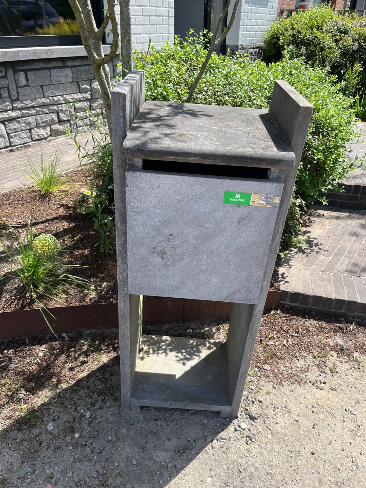 Brievenbus, Jardin & Terrasse, Boîtes aux lettres, Enlèvement, Utilisé, Pierre, Sur pied