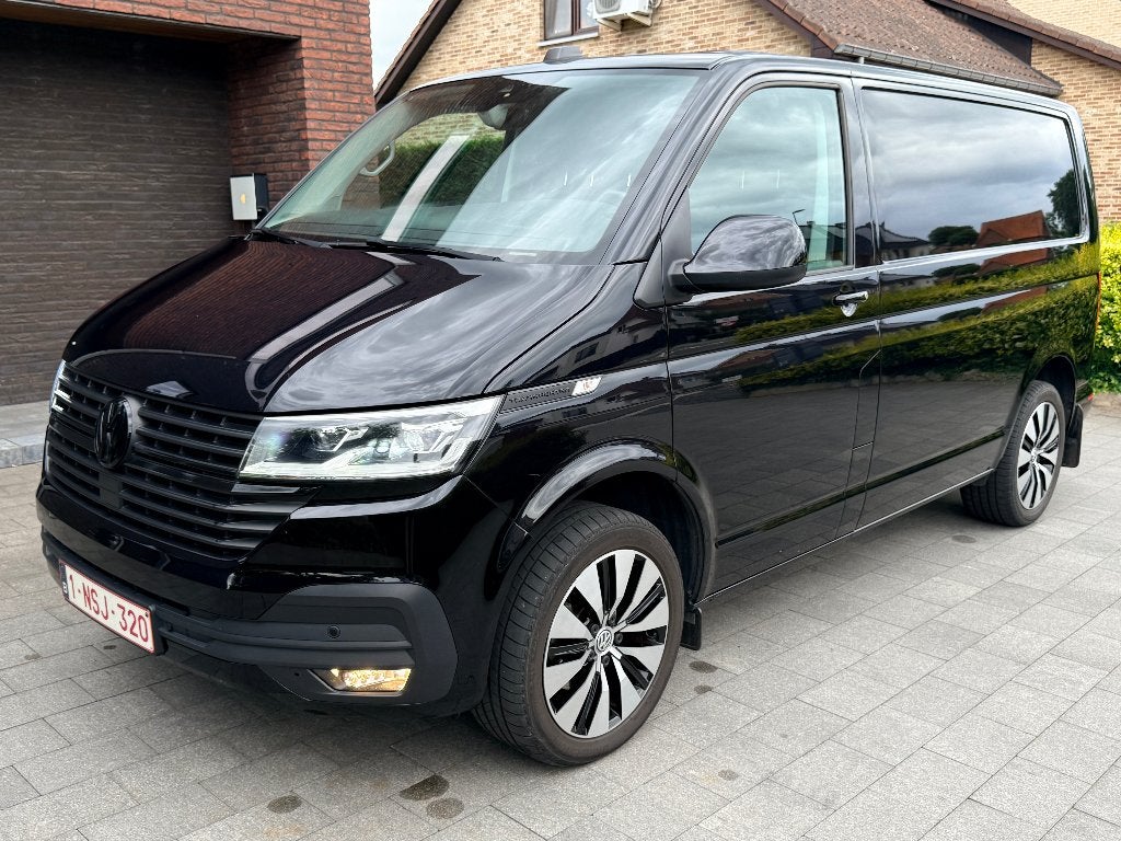 VW Transporter T6.1, Auto's, Bestelwagens en Lichte vracht, Voorwielaandrijving, Parkeerassistent, Stof, 4 cilinders