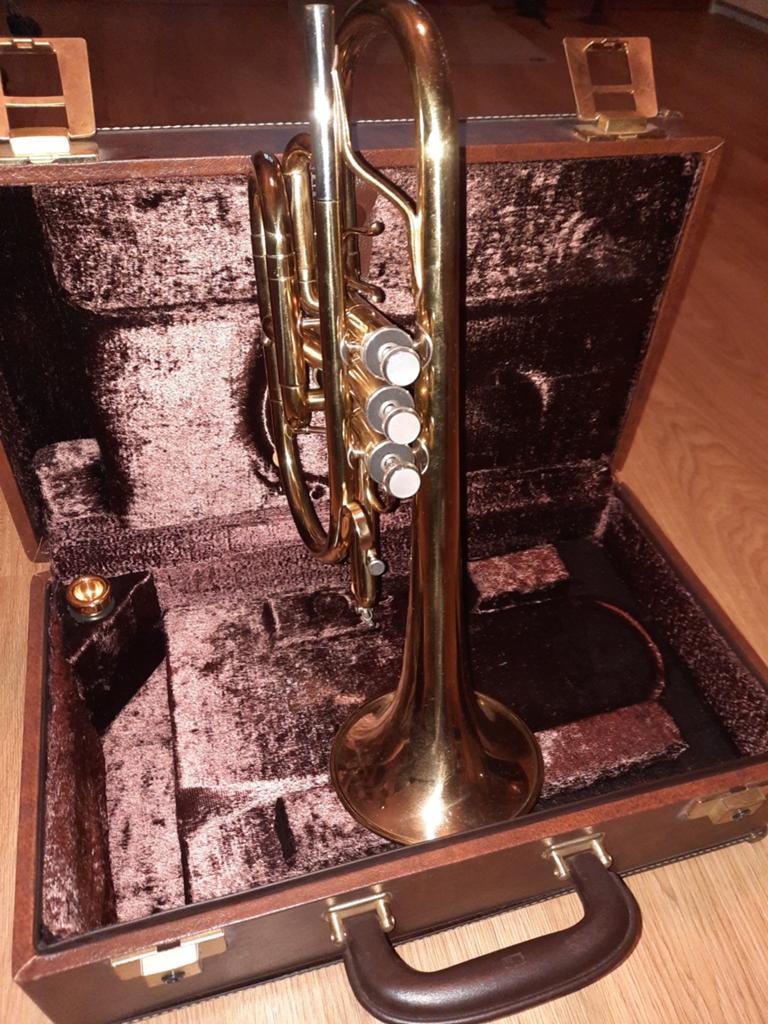 Cornet bes, Ophalen