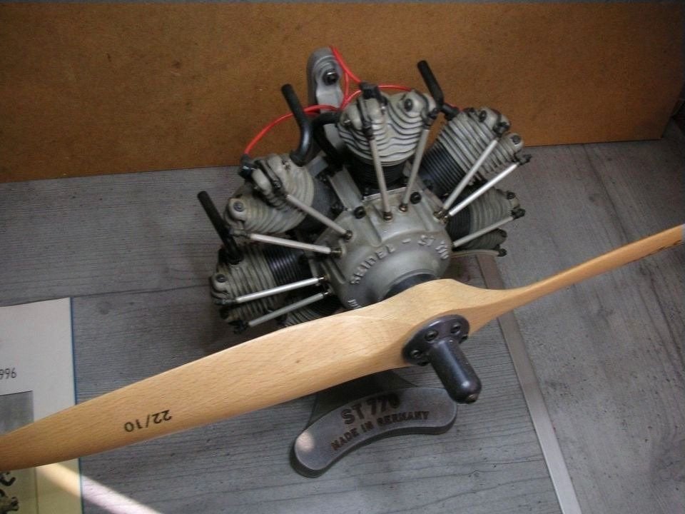 Seidel ST-770 – 7-cilinder 4-takt stermotor voor modelbouw, Hobby en Vrije tijd, Ophalen of Verzenden, Zo goed als nieuw, Groter dan 1:32