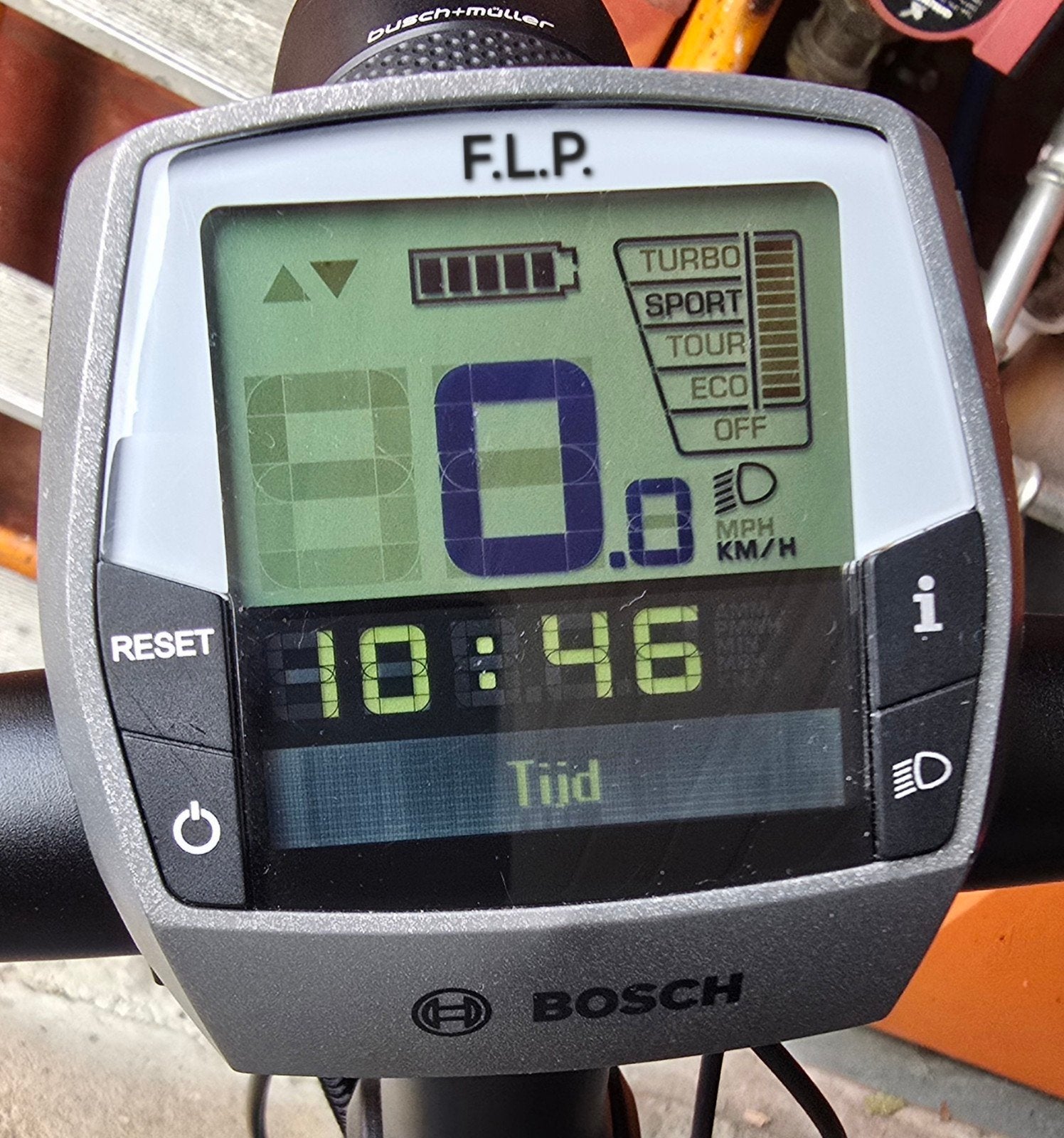 Display intuvia bosch fietscomputer, Fietsen en Brommers, Fietsaccessoires | Fietscomputers, Ophalen