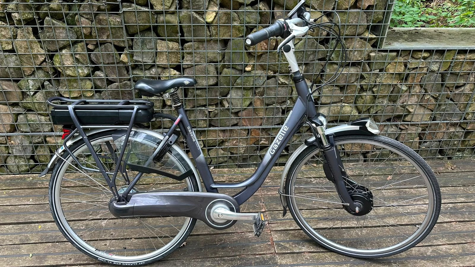Gazelle Orange C8 Hybrid heeft slechts 2.360, Enlèvement, Comme neuf, Gazelle