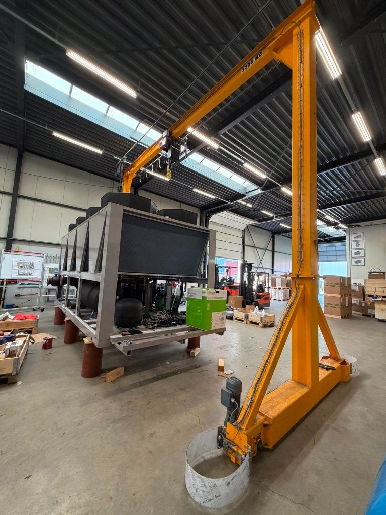 Portaalkraan 7.350 mm / 3,2 ton / 2018 / Konecranes / izgst, Doe-het-zelf en Bouw, Ophalen, Gebruikt, Elektrisch