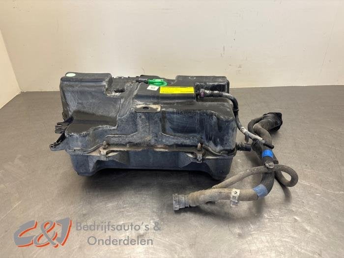 Réservoir Adblue d'un Renault Trafic, Renault, -, 3 mois de garantie, Utilisé