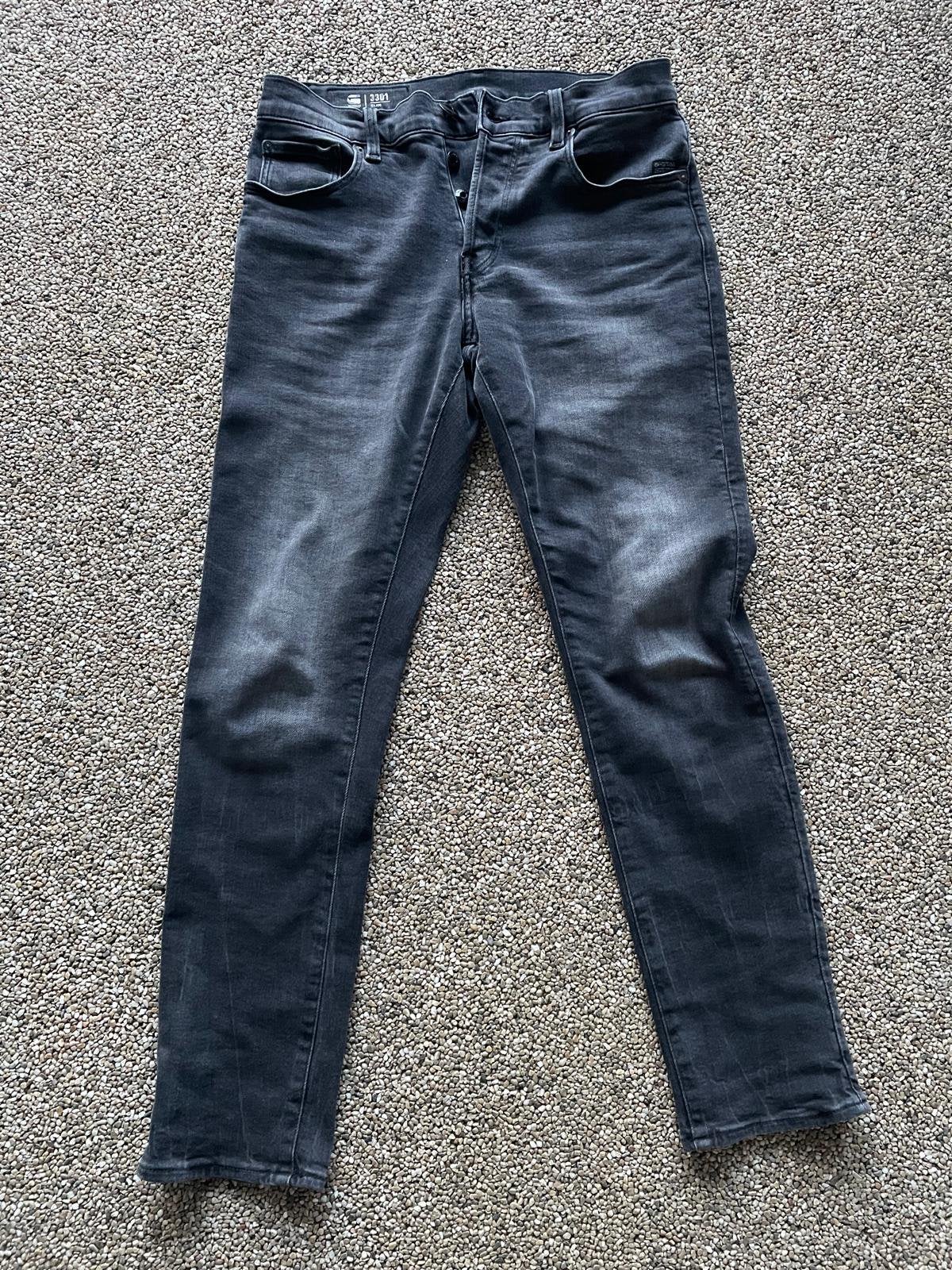 G-STAR RAW , 3301/Slim , 29/30 donkergrijs, Kleding | Heren, Ophalen of Verzenden, Zo goed als nieuw