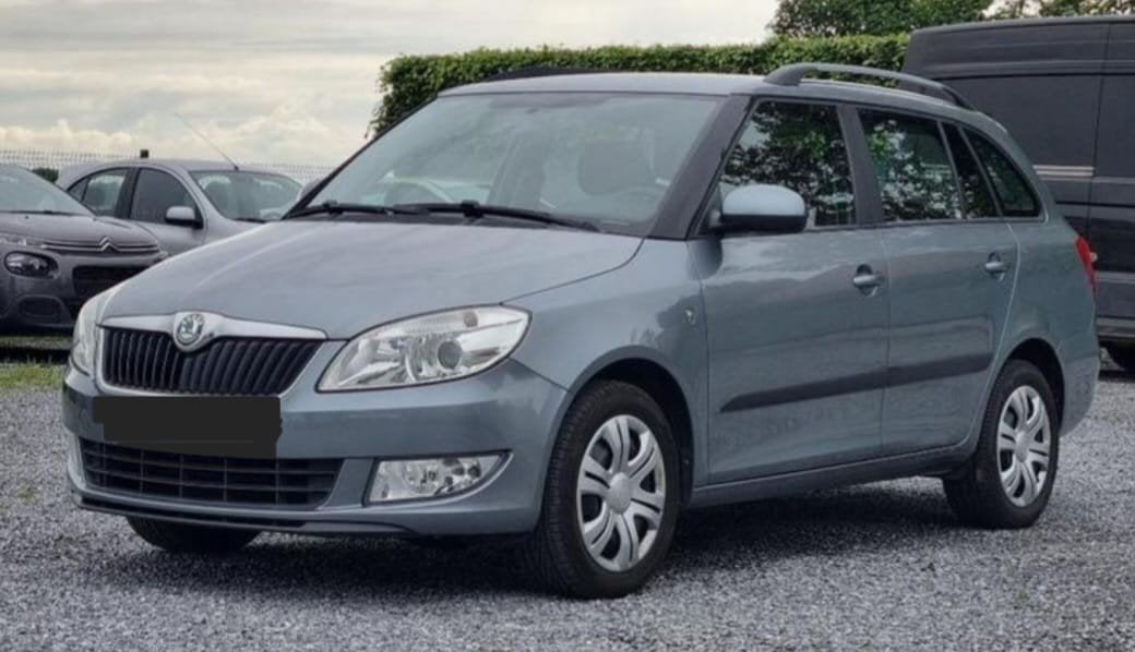 Skoda Fabia 1.2 tsi, Autos, Achat, Boîte manuelle, Noir, 5 portes
