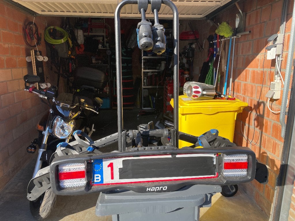 fietsdrager  hapro, Ophalen, Zo goed als nieuw, Brede banden, 2 fietsen