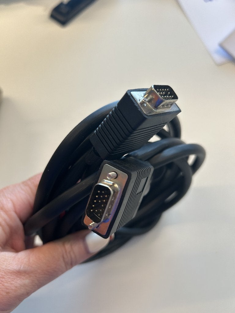 VGA-kabel HD15 Male-Male, Ophalen of Verzenden, Zo goed als nieuw