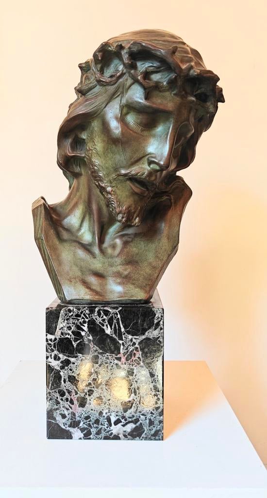 Tête du Christ sur socle en pierre naturelle. 53 cm au total, Enlèvement, Gips