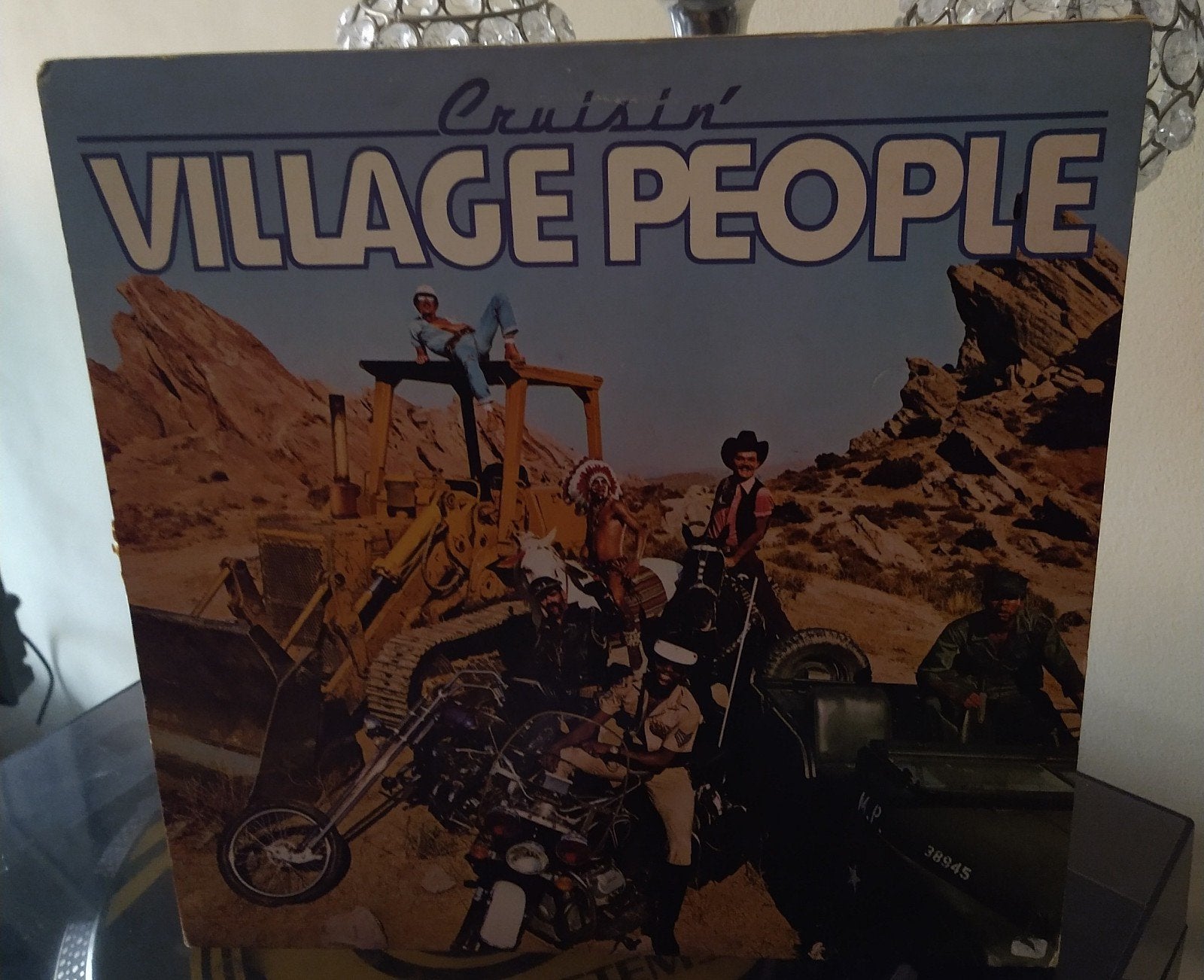 Les gens du village, CD & DVD, CD | Pop, Enlèvement