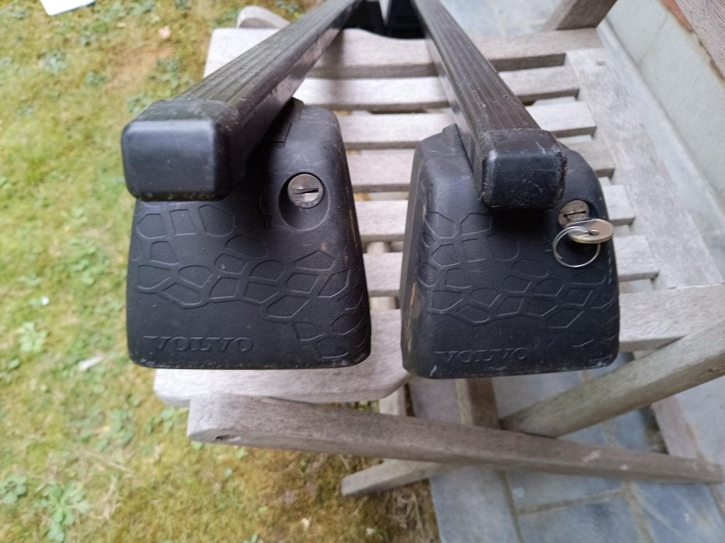 Dakdragers voor Volvo met geïntegreerde rails, Auto diversen, Ophalen, Gebruikt
