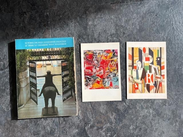 Guggenheim Collection : boek en 2 postkaarten, Ophalen of Verzenden