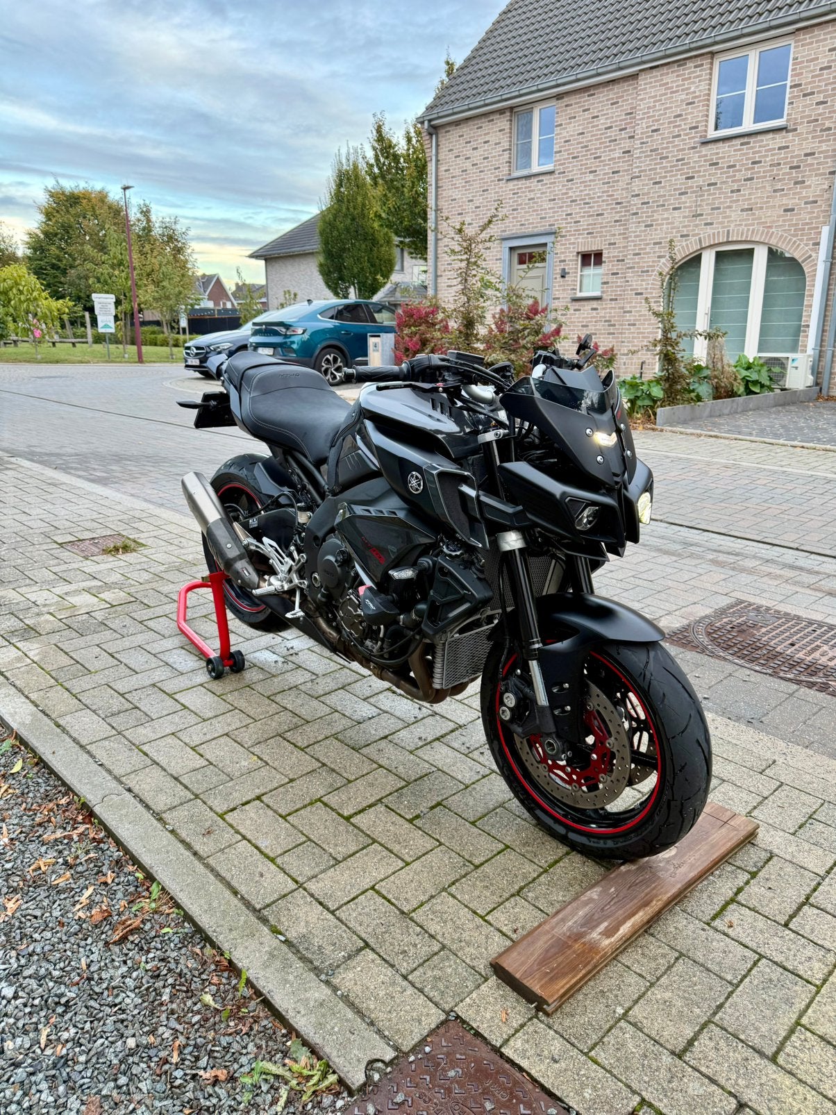 Yamaha MT10 2017, Motoren, Motorrijbewijs A, Gebruikt, Particulier, Meer dan 35 kW