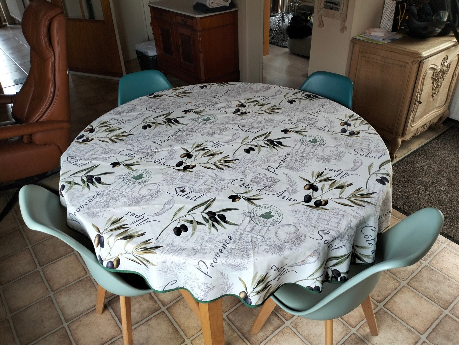 tafel en stoelen (uitschuifbaar), Huis en Inrichting, Ophalen