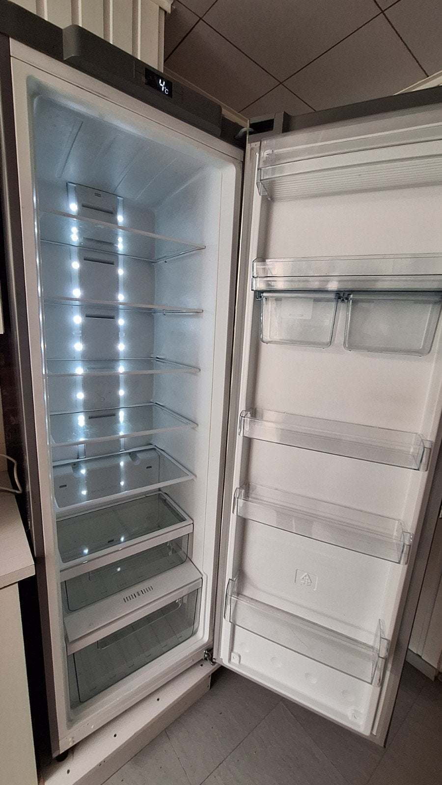 Koelkast, groot volume, 350 liter, zonder vriesvak, Elektronische apparatuur, Vriezers en Diepvrieskisten, Ophalen, Minder dan 60 cm